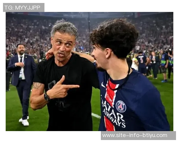 维蒂尼亚呼吁公平对待中场球员金球奖评选应更具多样性与公正性 维蒂尼亚呼吁公平对待中场球员金球奖评选应更具多样性与公正性