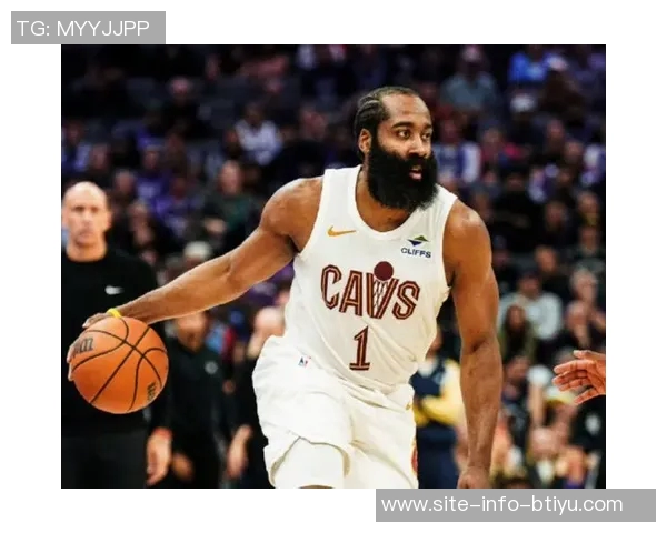 哈登首节狂砍15分全场高效13投10中轻松拿下31分4篮板6助攻2盖帽 哈登首节狂砍15分全场高效13投10中轻松拿下31分4篮板6助攻2盖帽